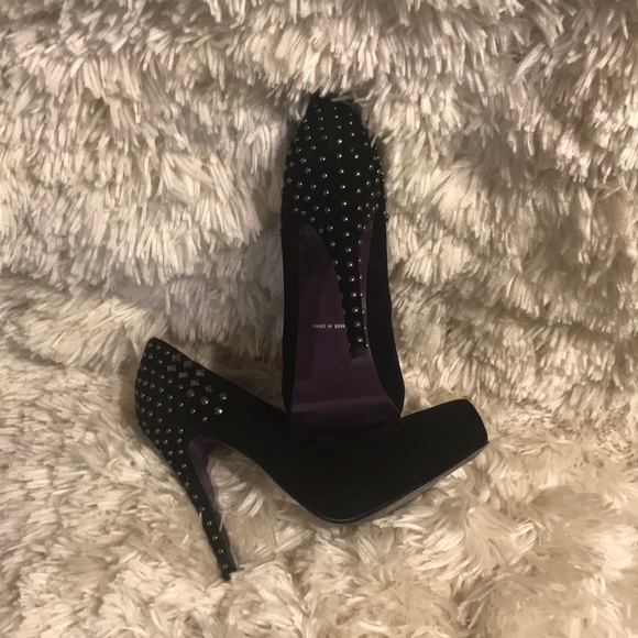 Mixx studs Platform Heels 👠 - Picture 4 of 5